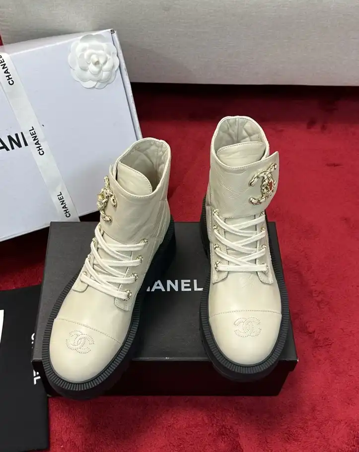 hype Chanel Boots