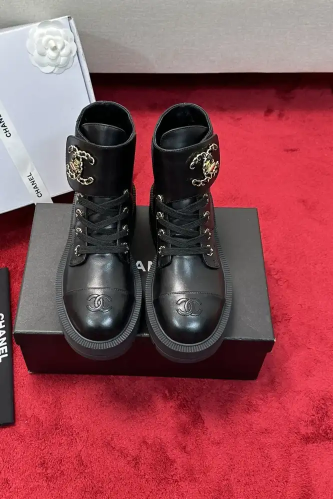 hype Chanel Boots