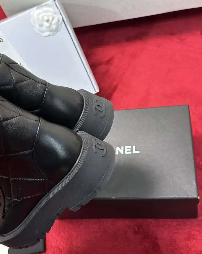 hype Chanel Boots