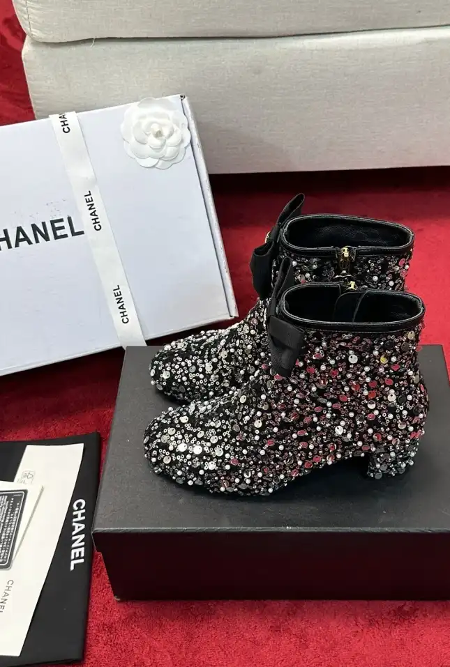 hype Chanel Boots