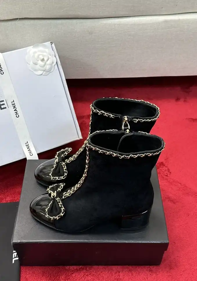 hype Chanel Boots