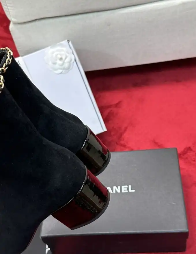 hype Chanel Boots