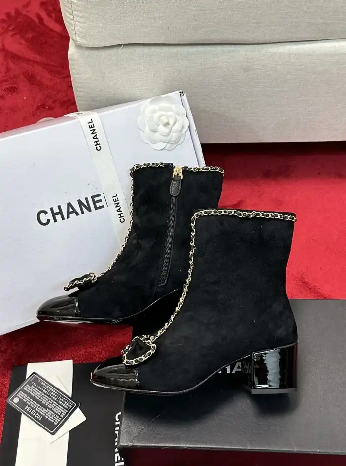 hype Chanel Boots