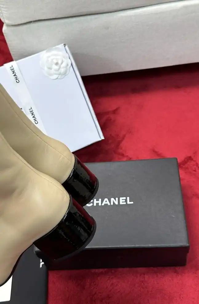 hype Chanel Boots