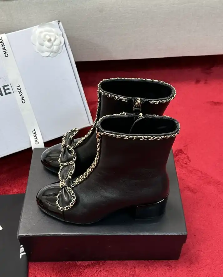 hype Chanel Boots