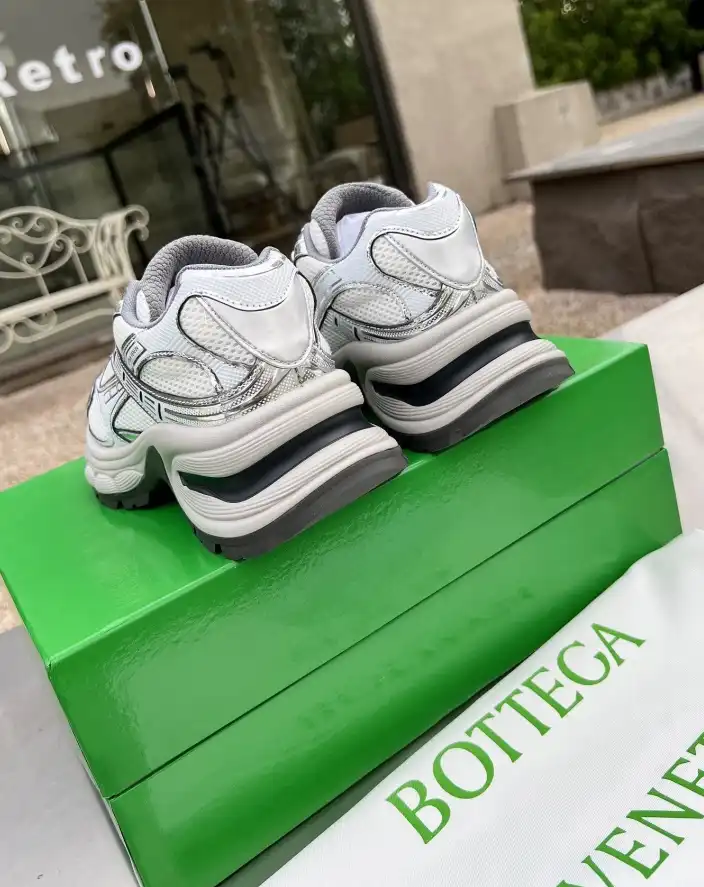 hype Bottega Veneta Sneakers