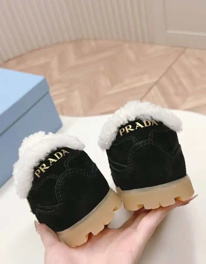 hype Prada Casual Shoes