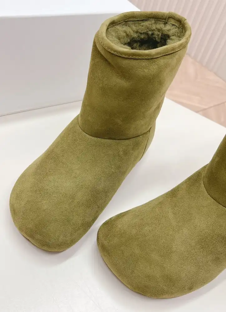 hype Loewe Boots