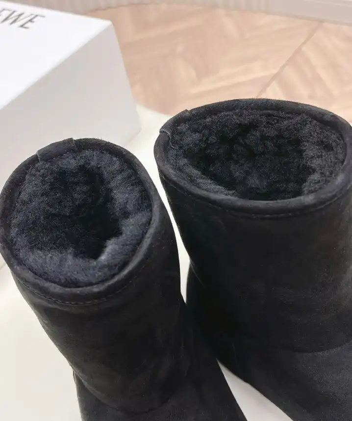 hype Loewe Boots