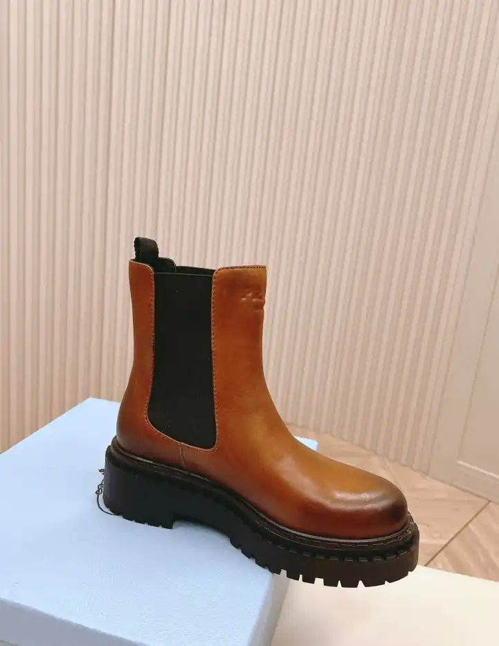 hype Prada Boots