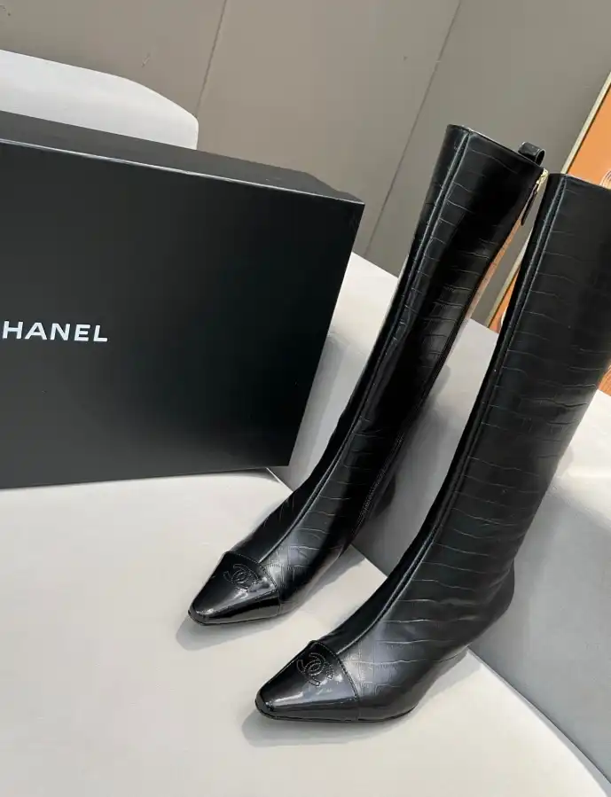 hype Chanel Boots