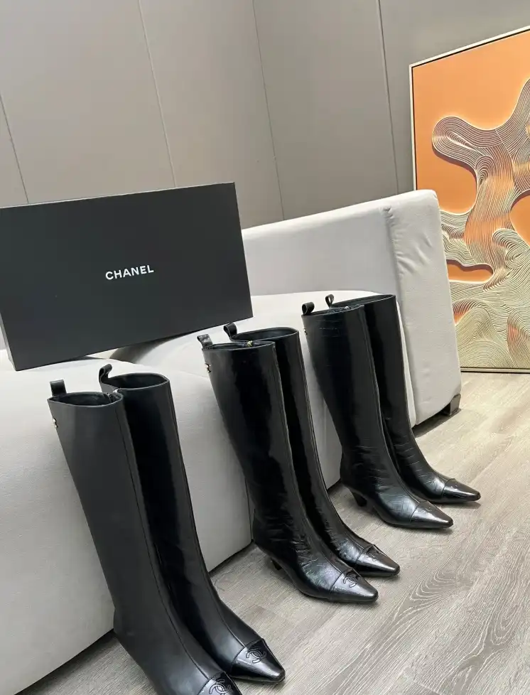 hype Chanel Boots