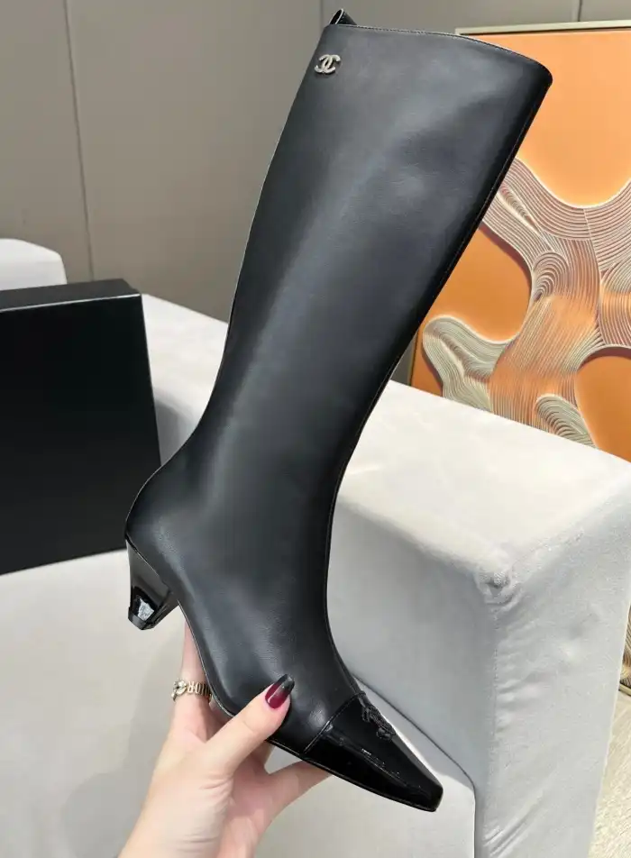 hype Chanel Boots