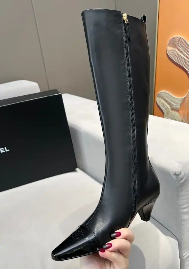 hype Chanel Boots