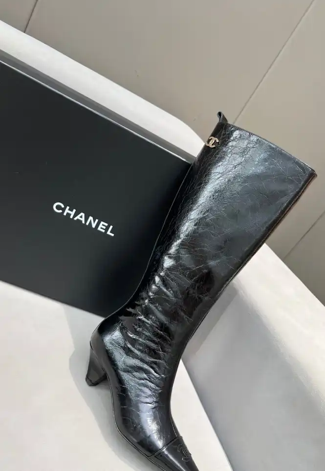 hype Chanel Boots