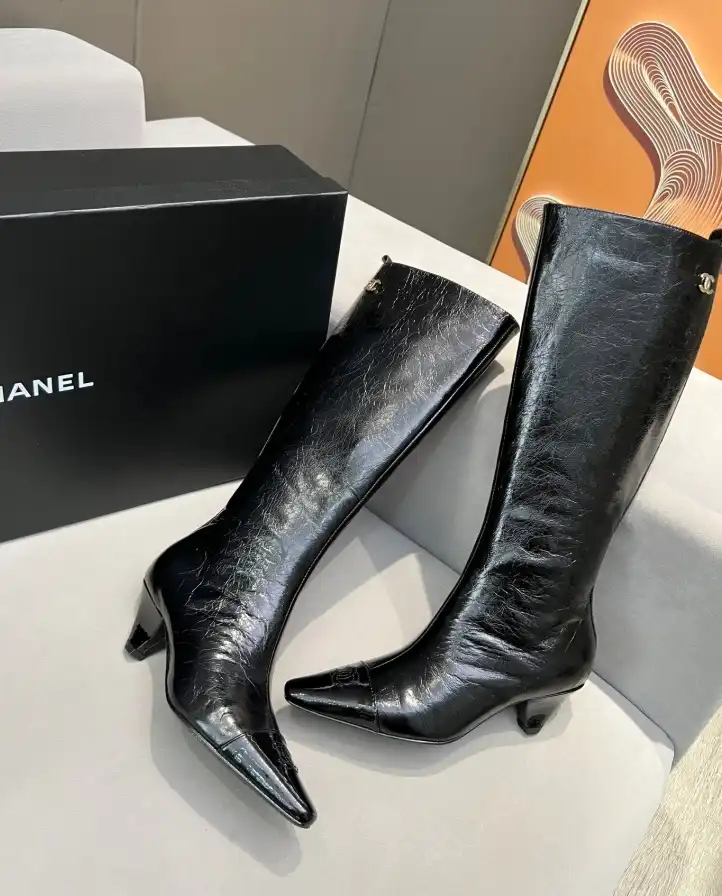 hype Chanel Boots