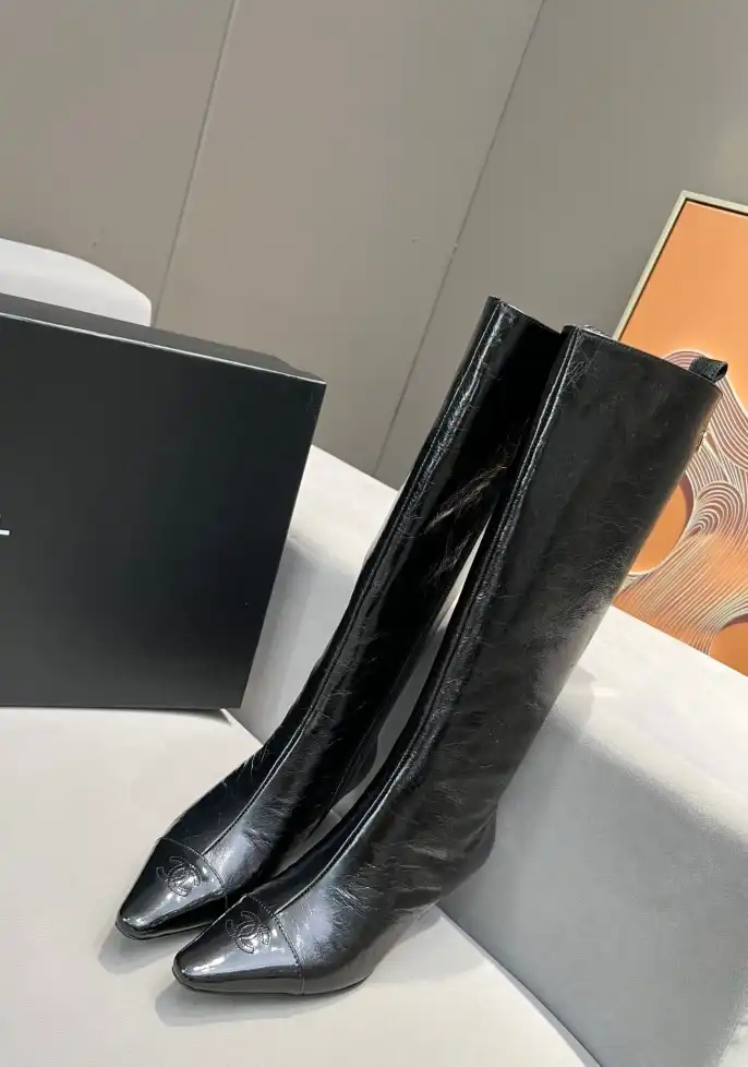 hype Chanel Boots