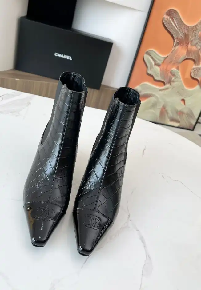 hype Chanel Boots