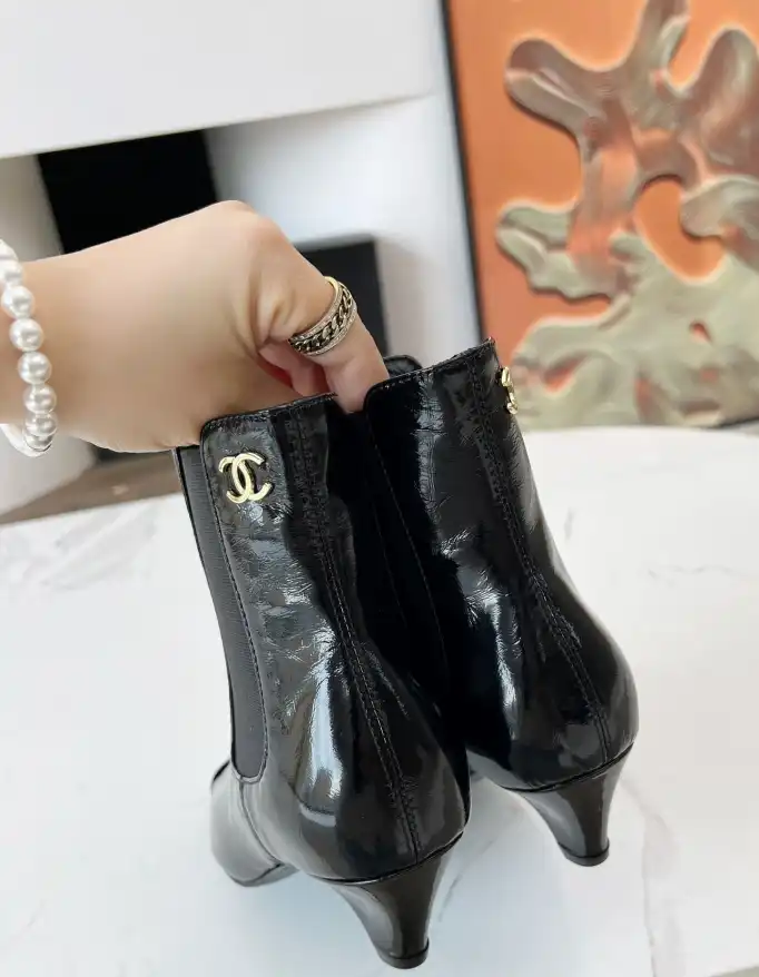 hype Chanel Boots