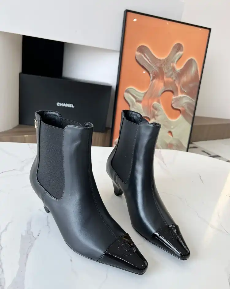 hype Chanel Boots