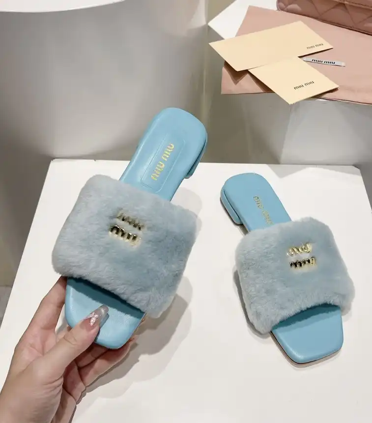 hype Miu Miu Slippers