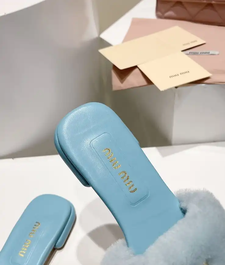 hype Miu Miu Slippers