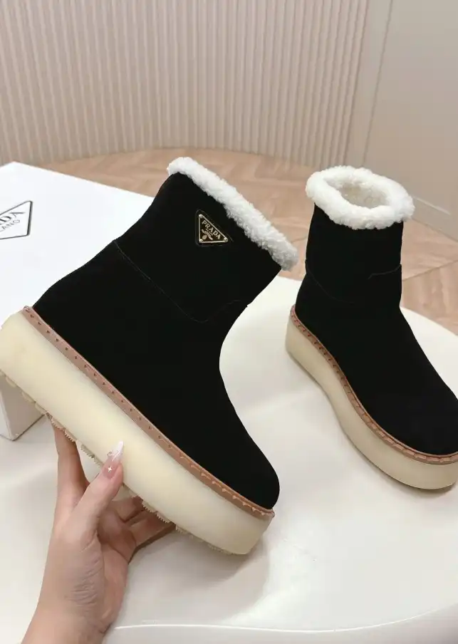 hype Prada Boots