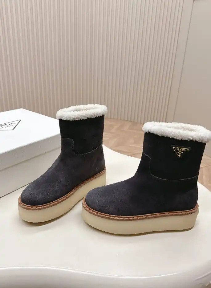 hype Prada Boots