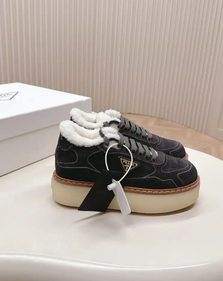 hype Prada Casual Shoes