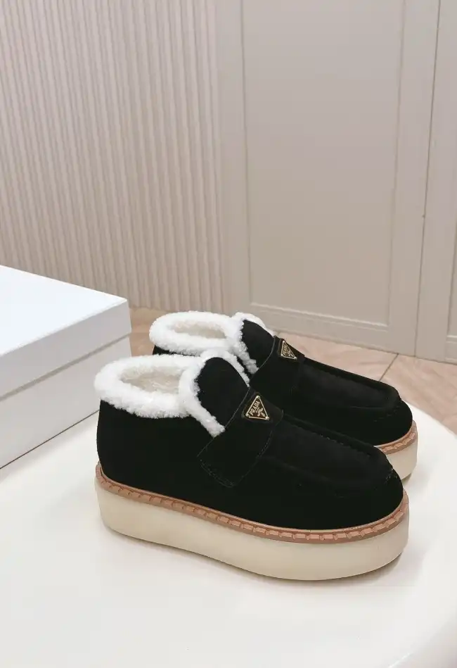 hype Prada Casual Shoes