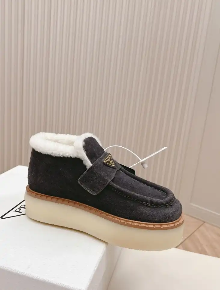 hype Prada Casual Shoes