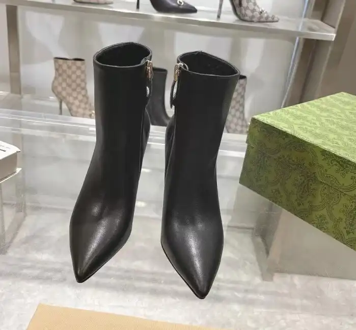 hype Gucci Boots