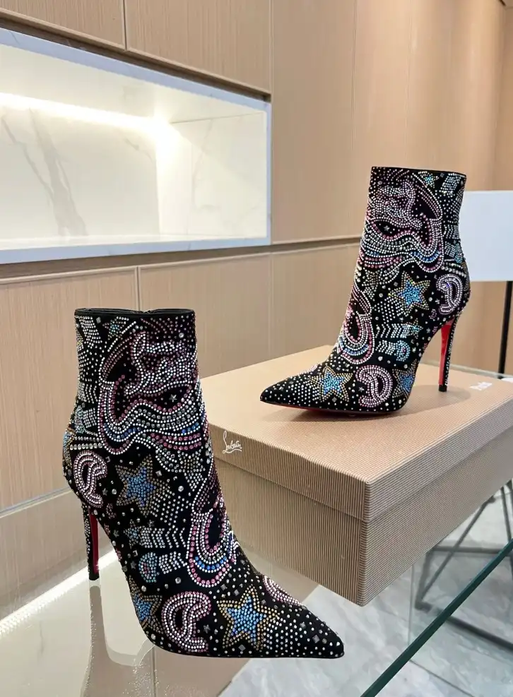 hype Christian Louboutin Boots