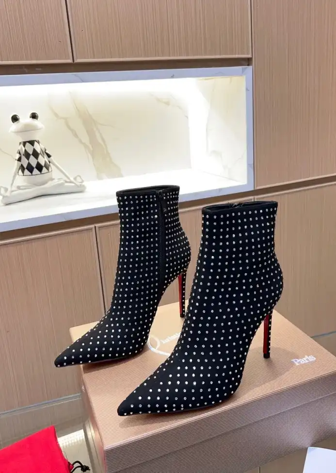 hype Christian Louboutin Boots