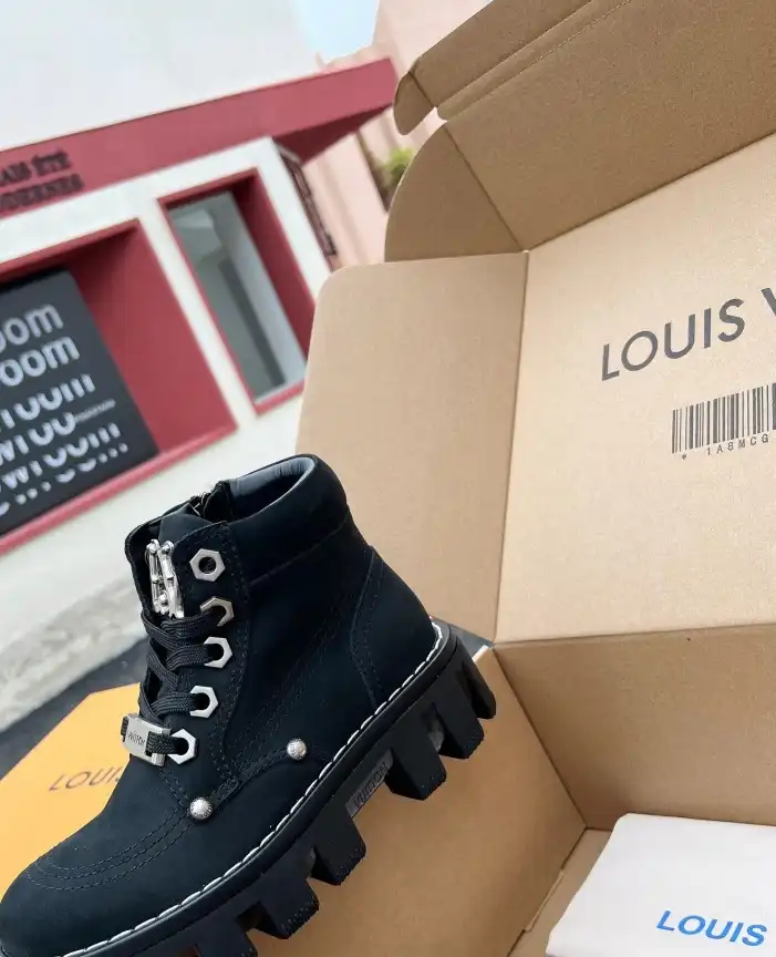 hype LV Boots