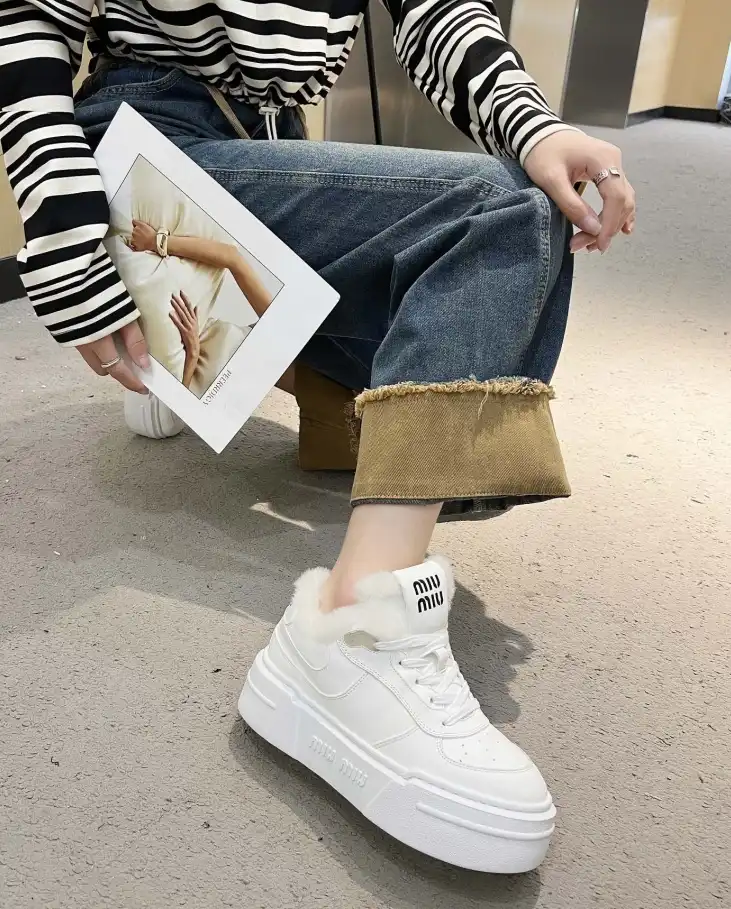 hype Miu Miu Casual Shoes