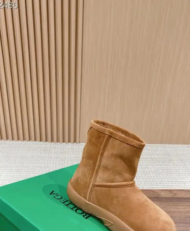 hype Bottega Veneta Boots