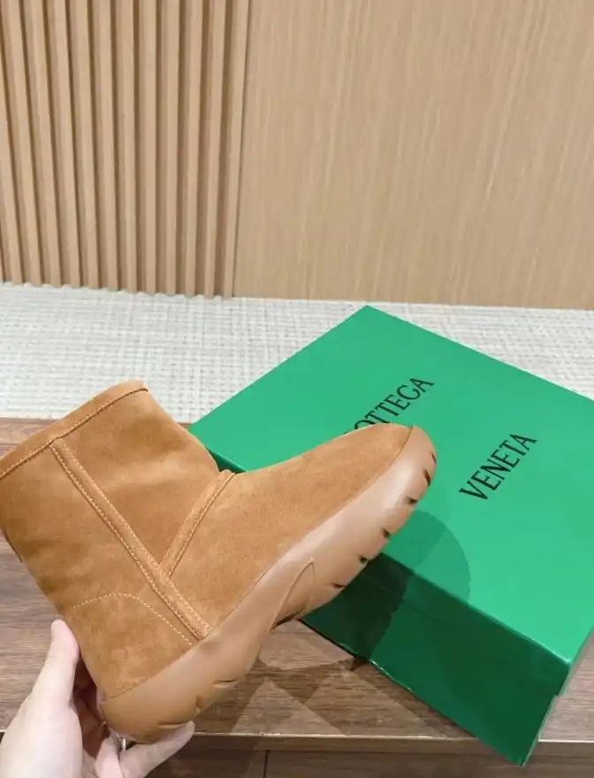 hype Bottega Veneta Boots