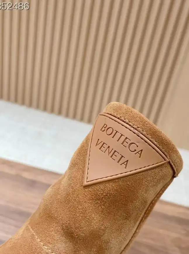 hype Bottega Veneta Boots