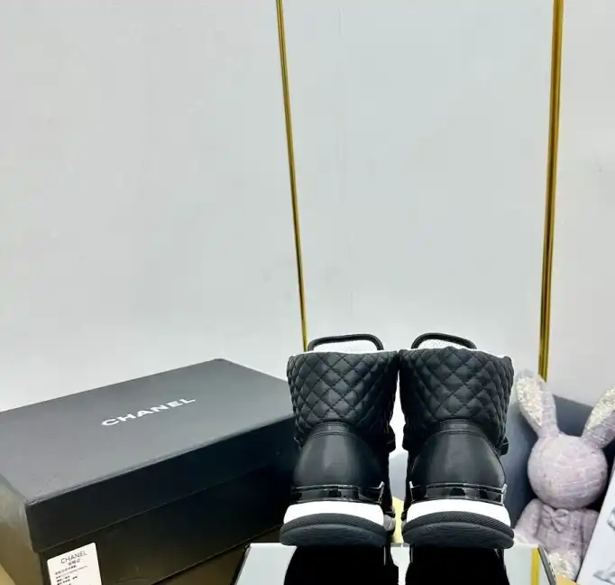 hype Chanel Sneakers