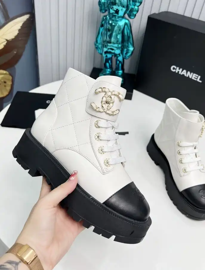 hype Chanel Boots