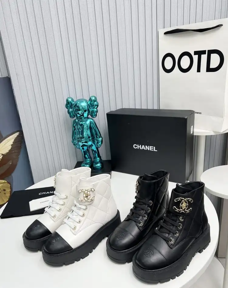 hype Chanel Boots