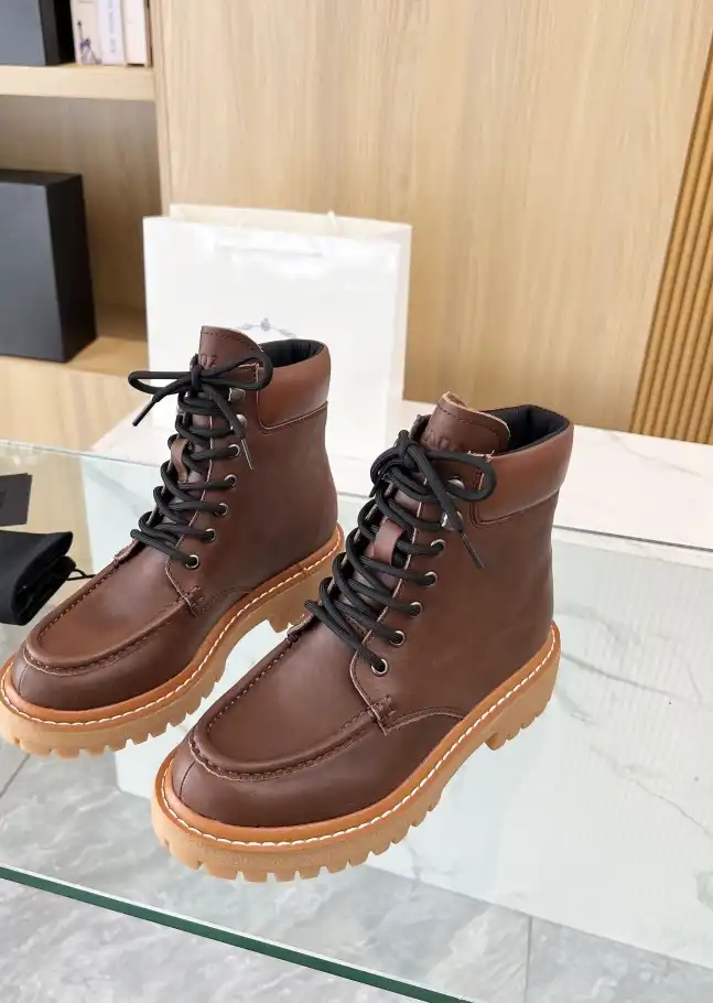 hype Prada Boots