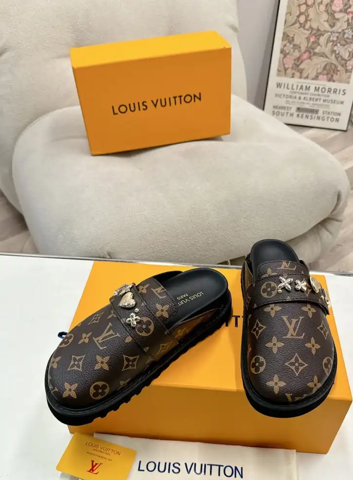 hype LV Slippers