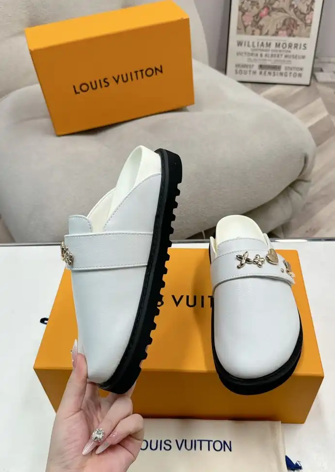 hype LV Slippers