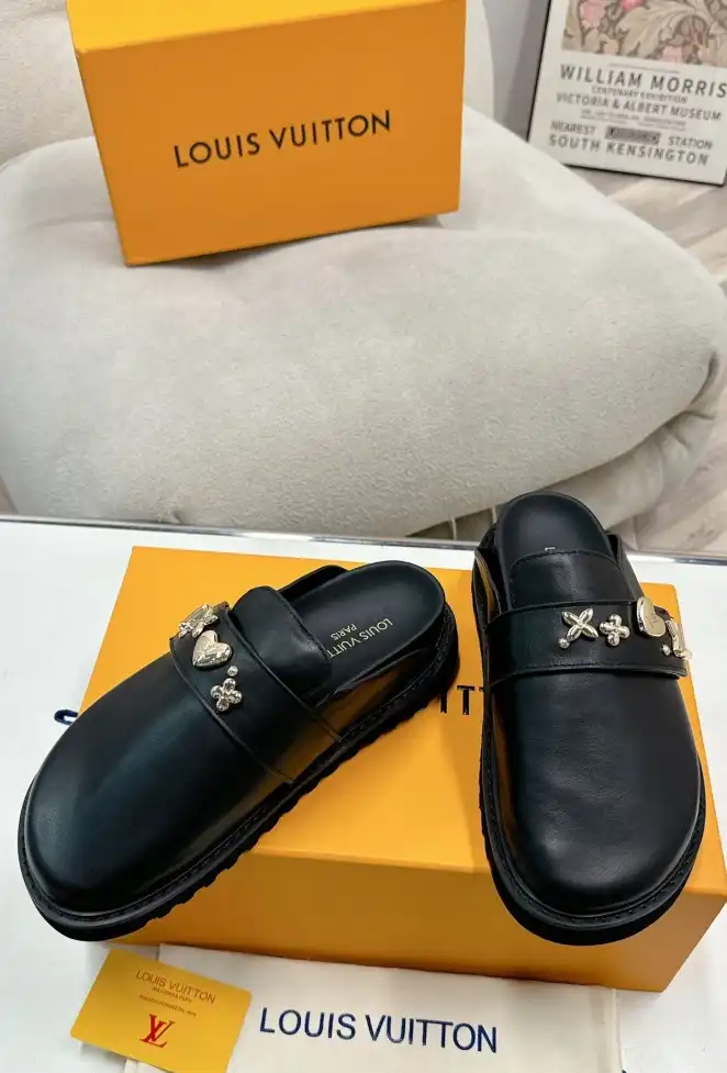 hype LV Slippers