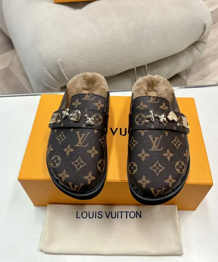 hype LV Slippers