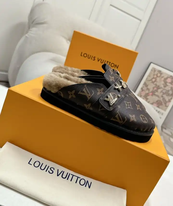 hype LV Slippers