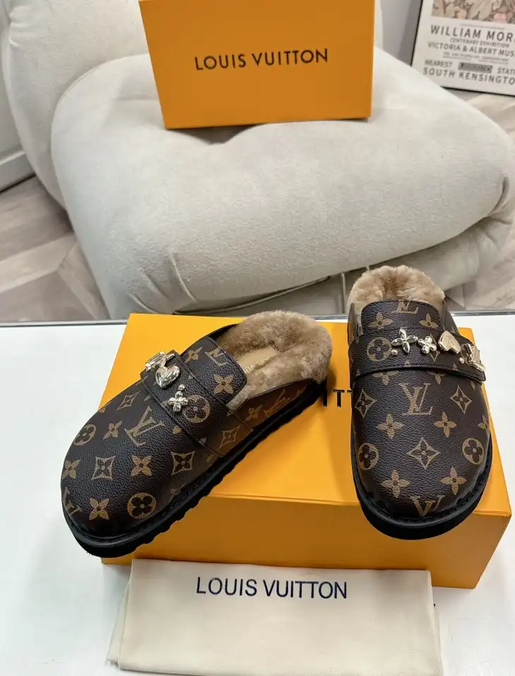 hype LV Slippers