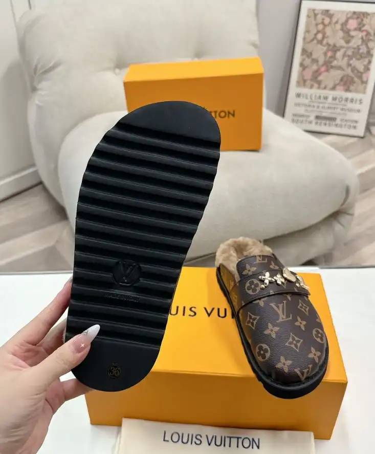 hype LV Slippers